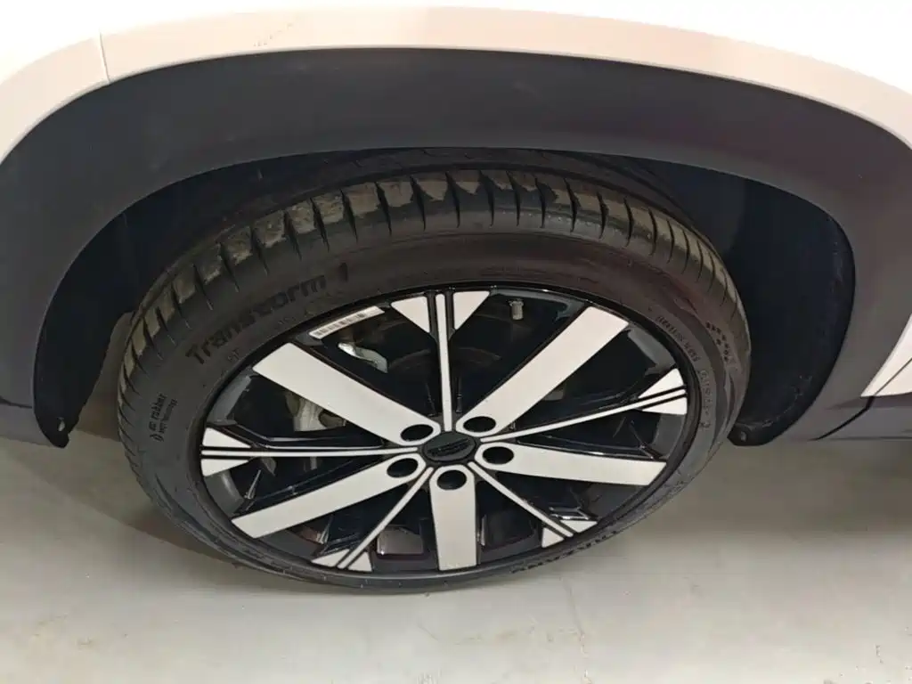 Geely Icon — миниатюра 23