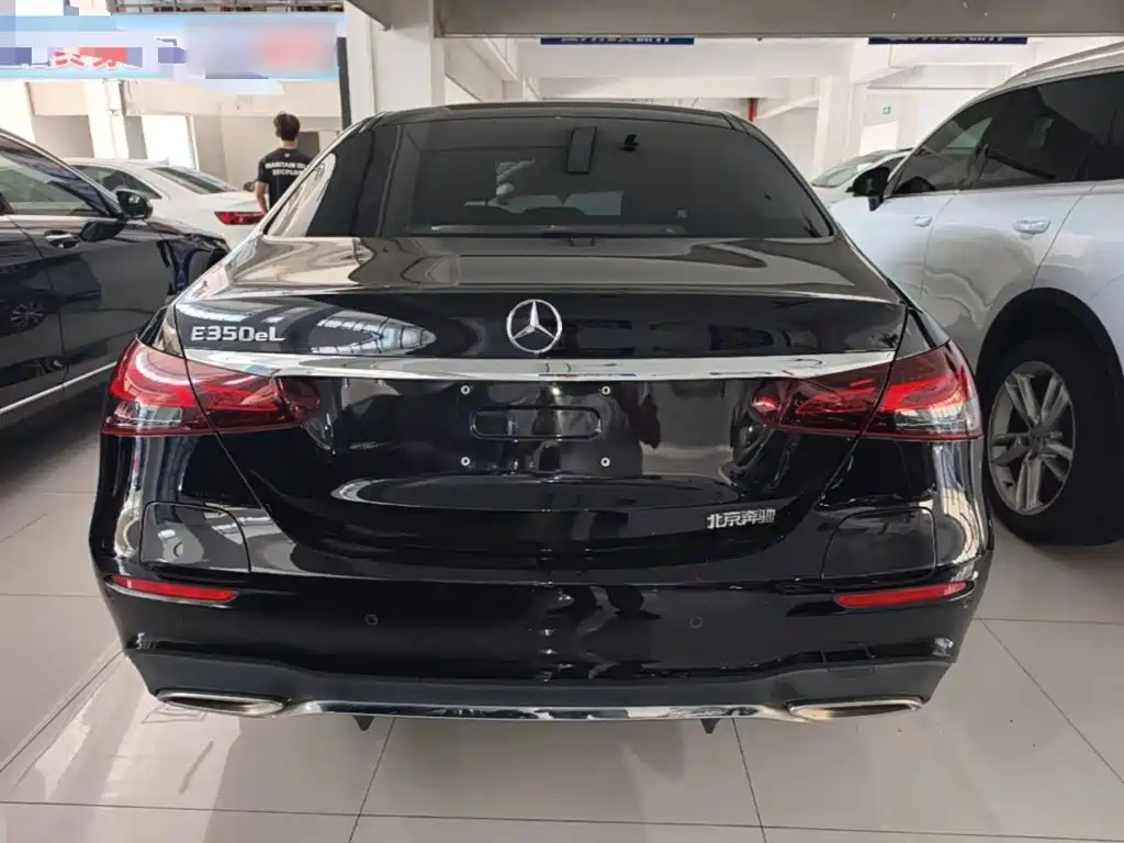 Mercedes-Benz E-Class New Energy — миниатюра 6