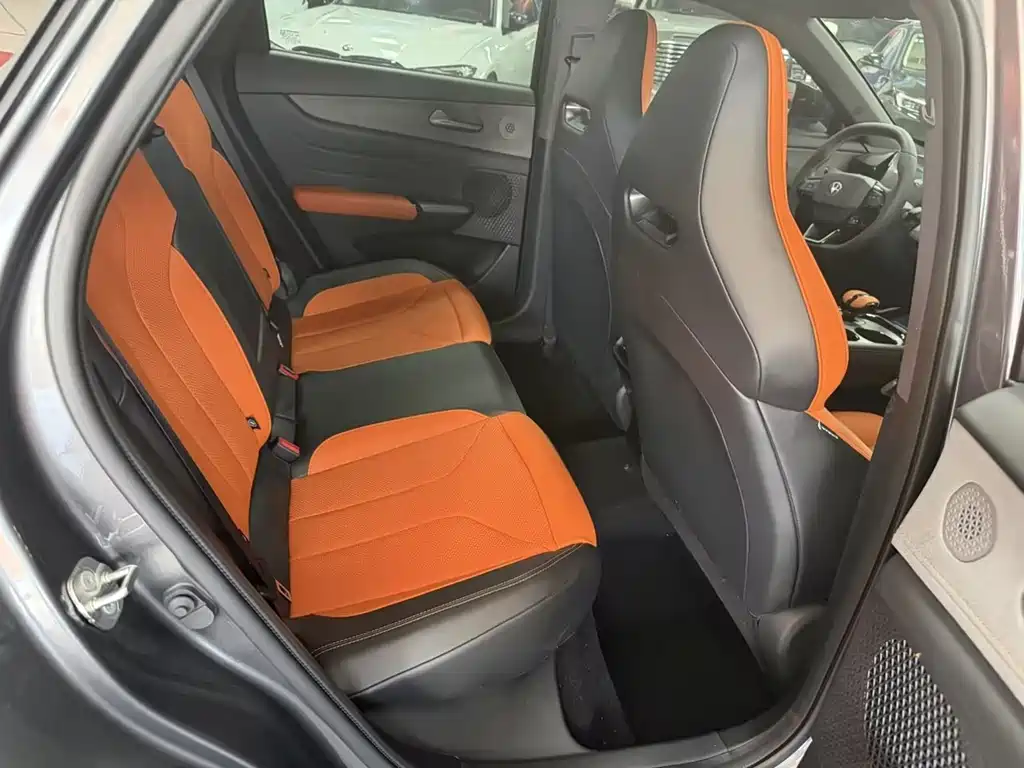 Changan UNI-V 2025 1.5T 500Bar Luxury Sport