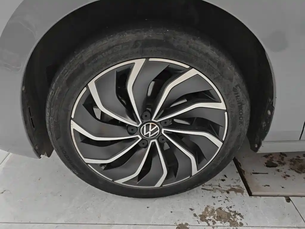 Volkswagen Golf — миниатюра 23