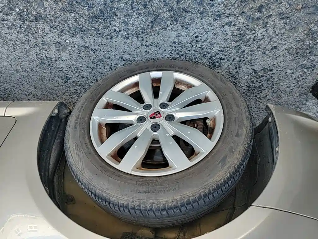 Roewe 350 — миниатюра 23