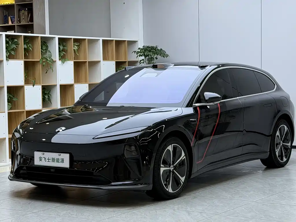Nio ET5T 2024