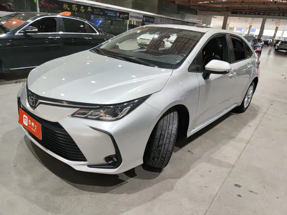 Купить Toyota Corolla