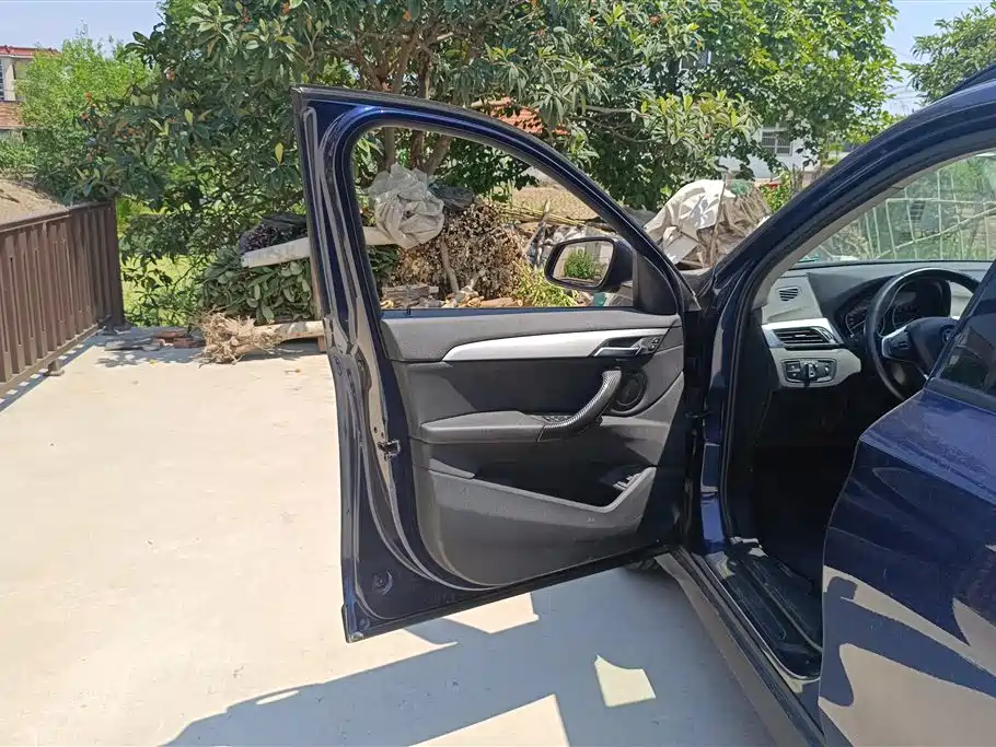 BMW X1 2016 sDrive18Li Premium