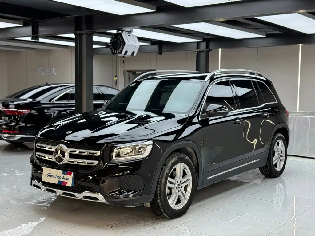 Купить Mercedes-Benz GLB