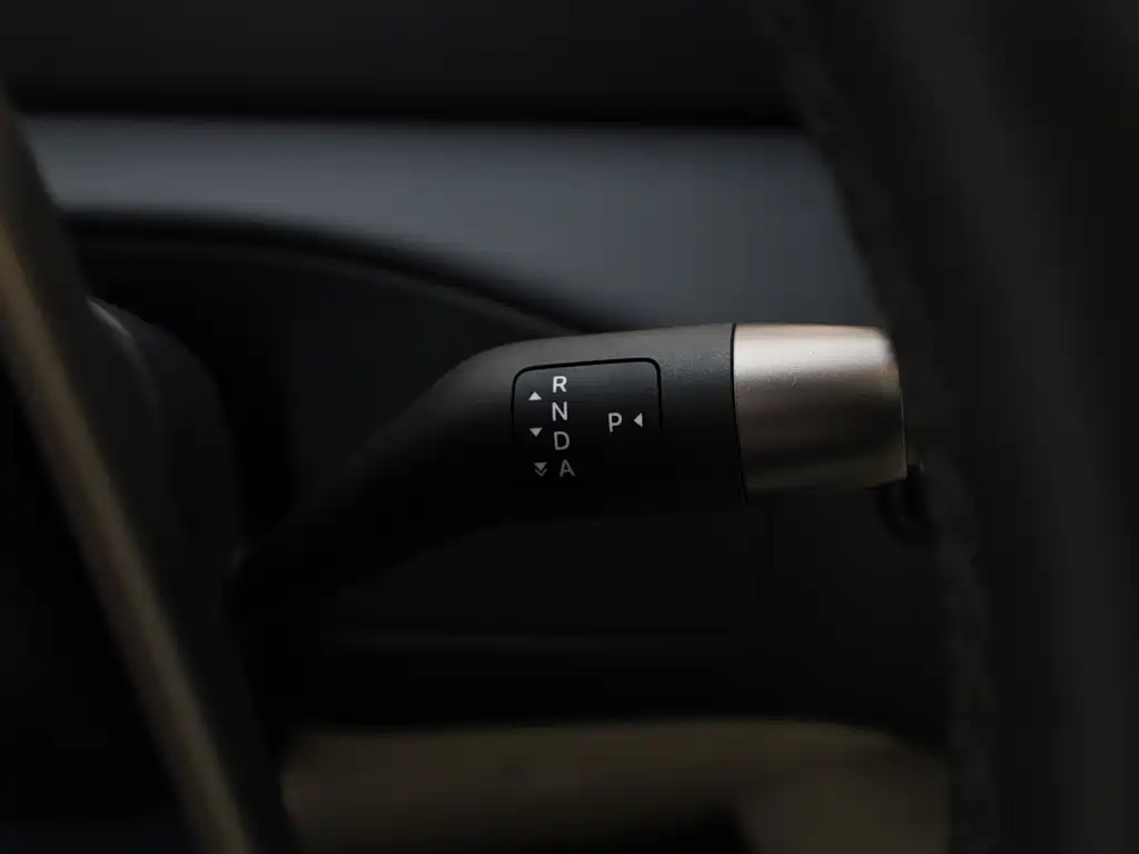 Li Auto Li MEGA — миниатюра 18