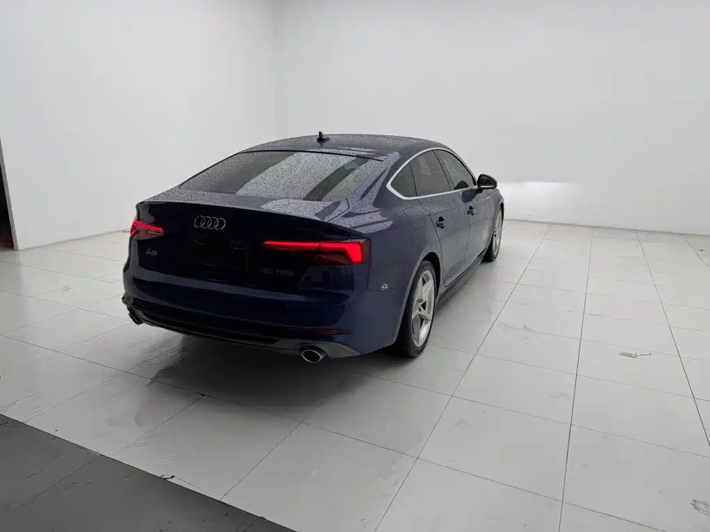 Audi A5 (Import) — миниатюра 9