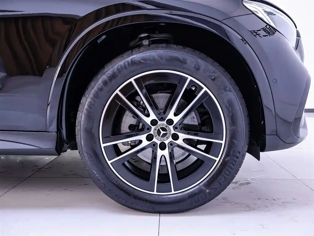 Mercedes-Benz GLC 2025 GLC 260 L 4MATIC Luxury
