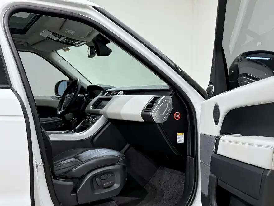 Land Rover Sport — миниатюра 10