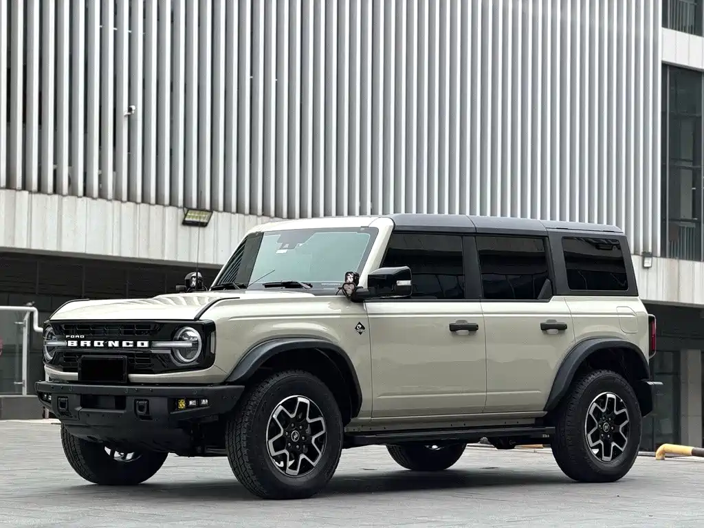 Ford Bronco — миниатюра 2