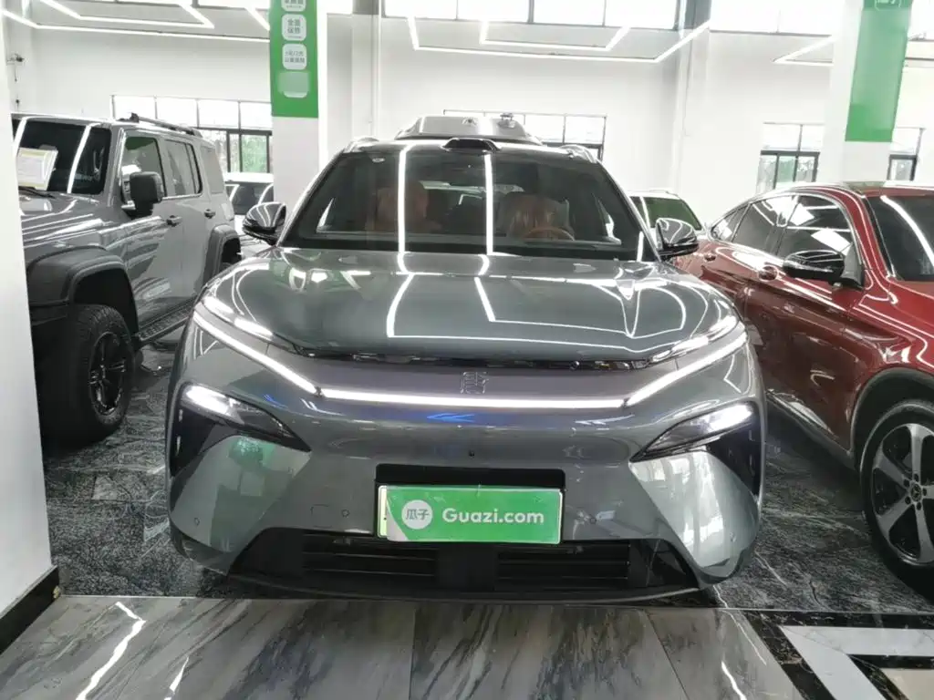BYD Tang L — миниатюра 3