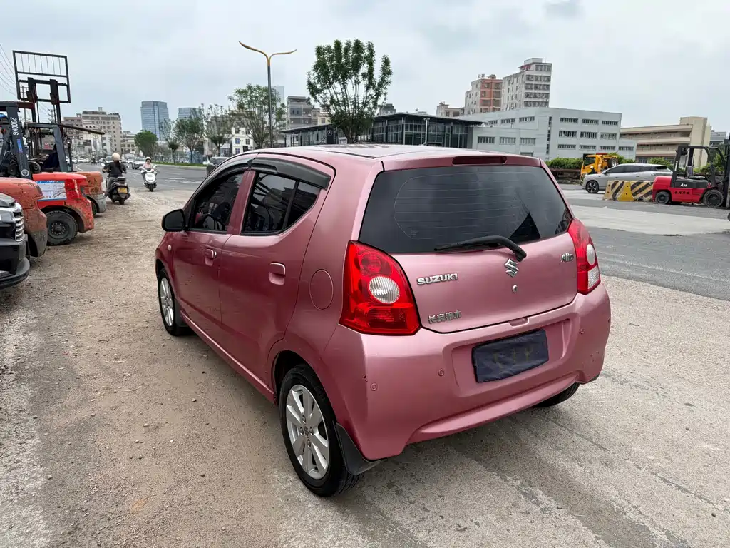 Suzuki Alto 2010 1.0L AT