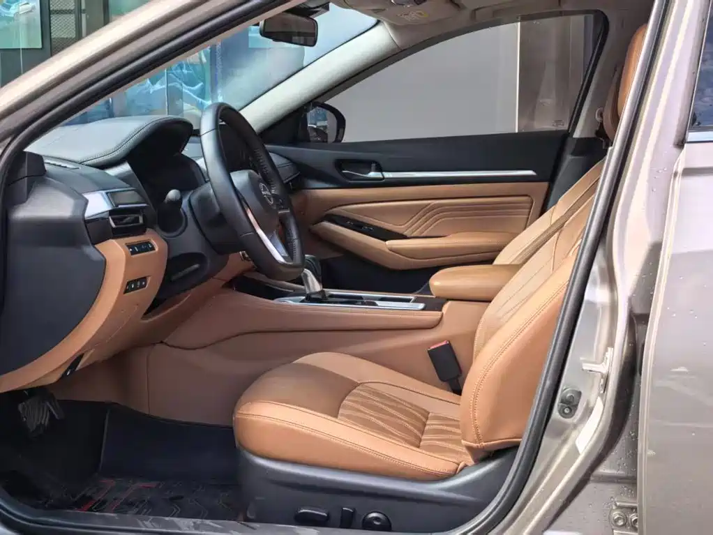 Nissan Teana — миниатюра 6