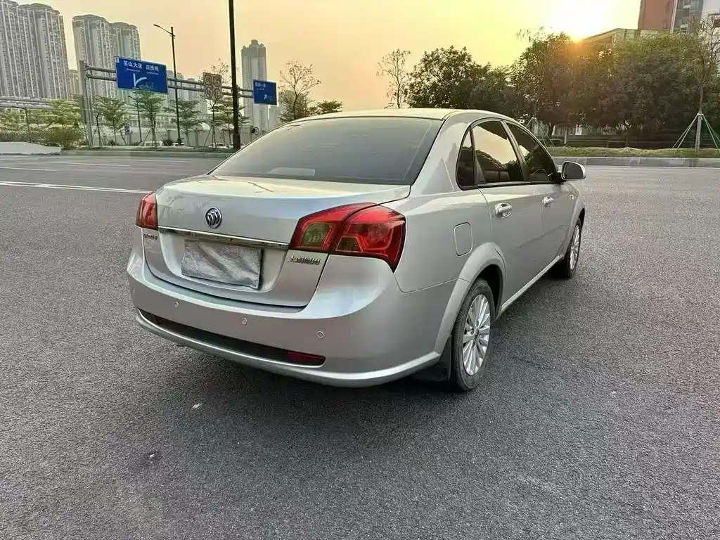 Buick Excelle 1.5L Auto Premium Type, фото 9