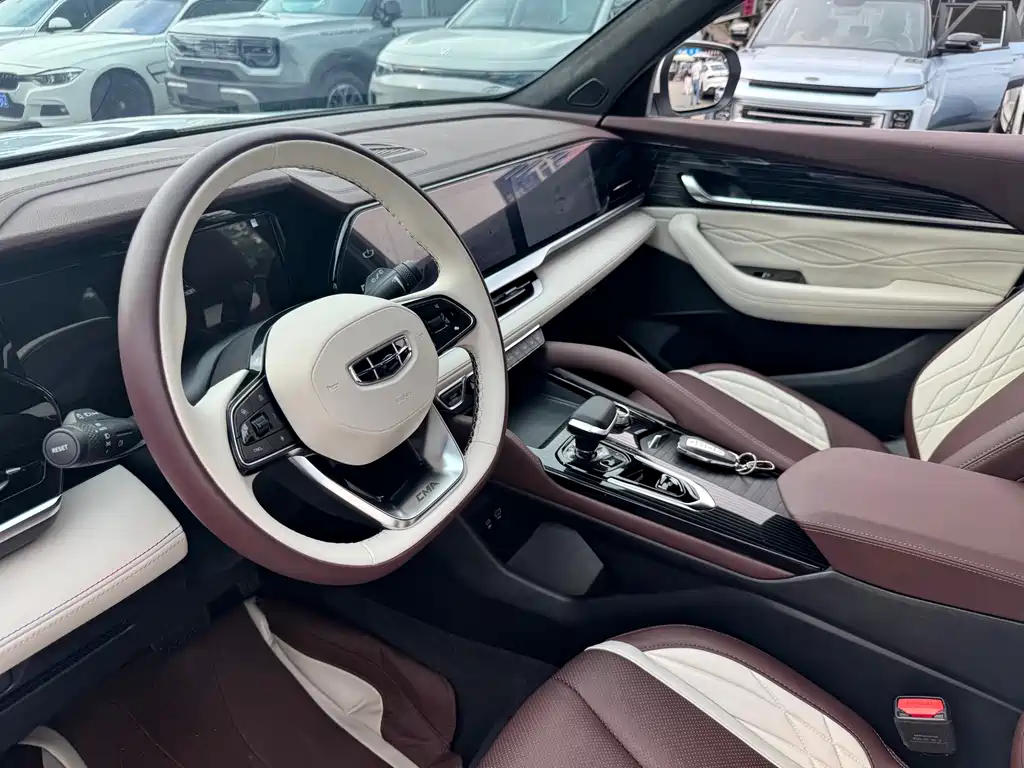 Geely Xingyue L — миниатюра 7