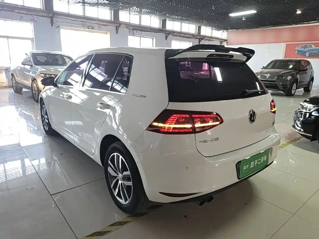 Volkswagen Golf — миниатюра 5