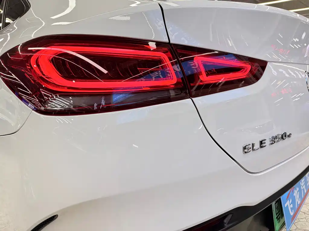 Mercedes-Benz GLE Coupe New Energy — миниатюра 26