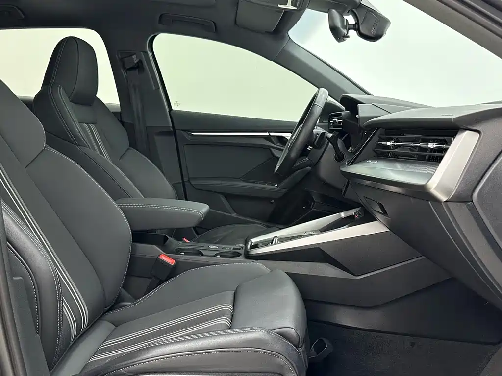 Audi A3 — миниатюра 9