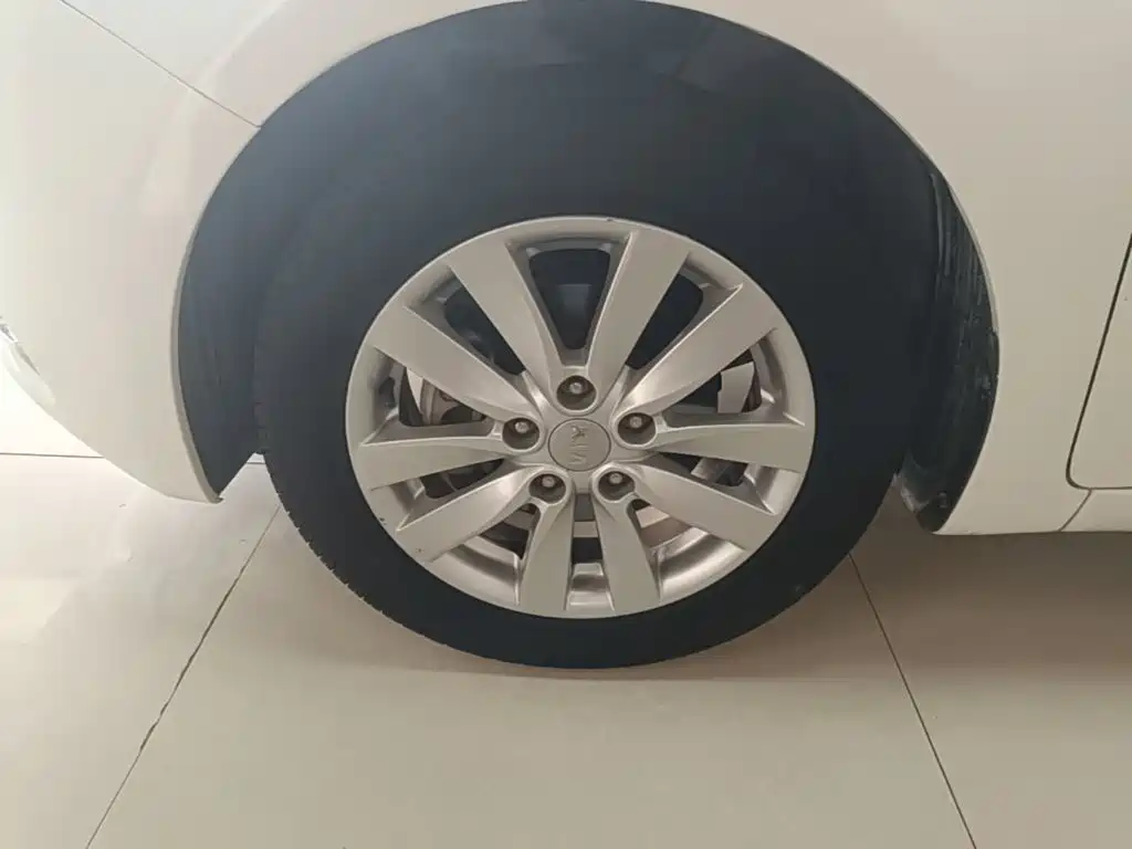 Kia K3 — миниатюра 23