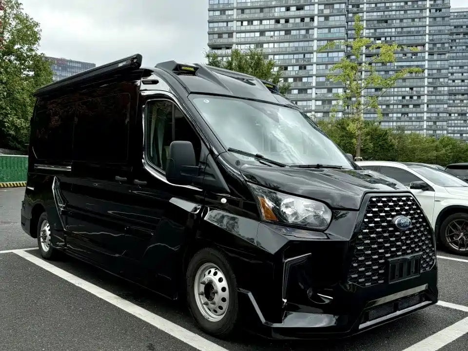 Ford — миниатюра 2