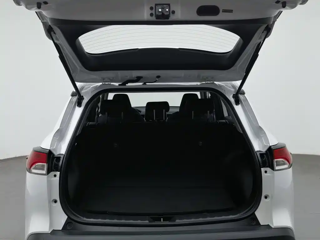 Toyota Frontlander — миниатюра 16