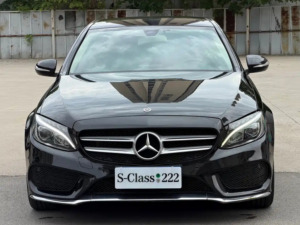 Mercedes-Benz C-Class — миниатюра 2