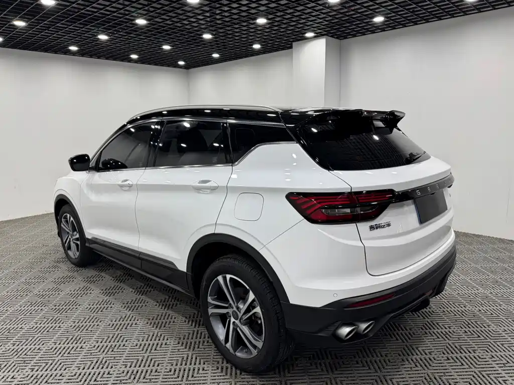 Geely Binyue — миниатюра 9