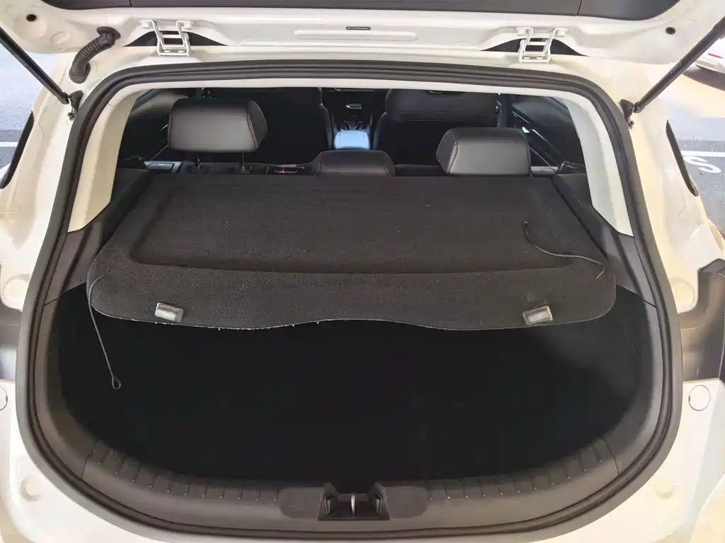 Geely Emgrand S — миниатюра 18