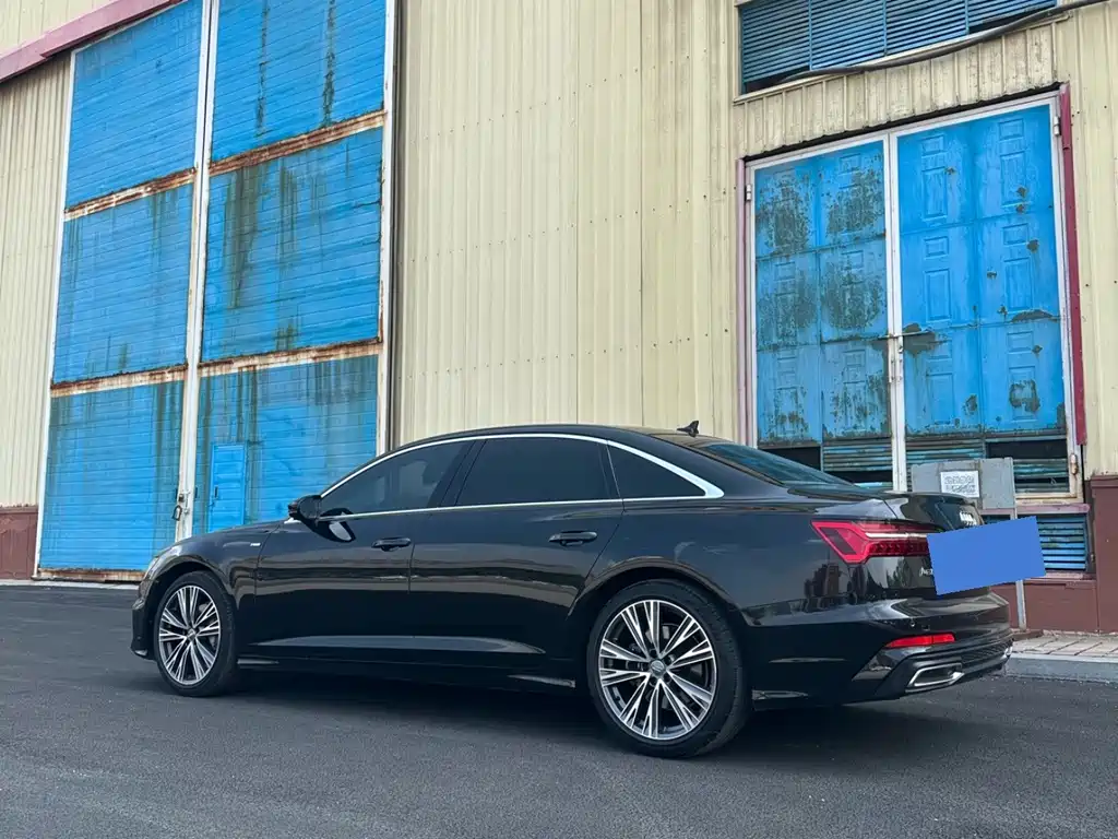 Audi A6L — миниатюра 4