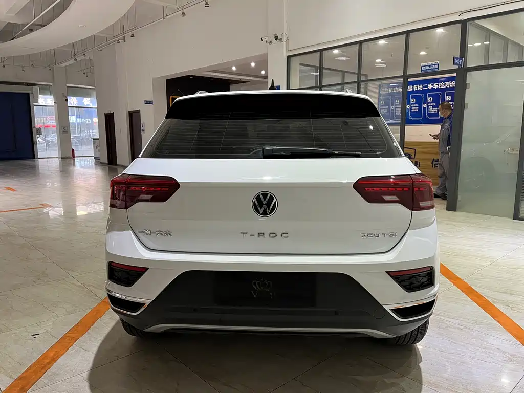 VOLKSWAGEN T ROC EXPLORING SONGS