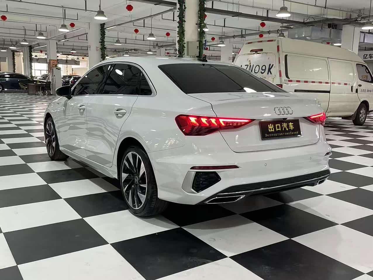 Audi A3 1.4 л 2022 г. Белый, пробег 16700 км