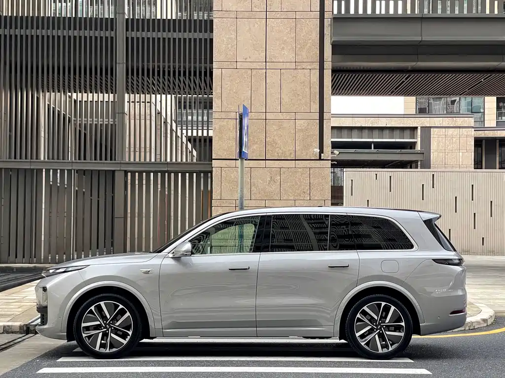 Li Auto Li L9 — миниатюра 4