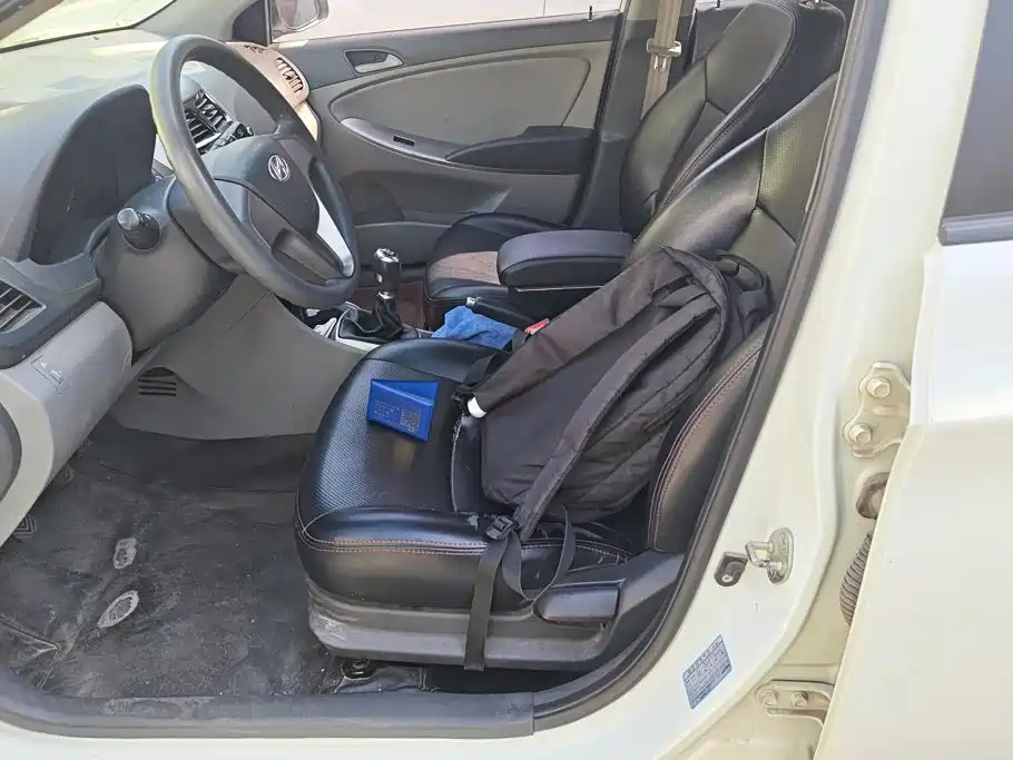 Hyundai Verna — миниатюра 9
