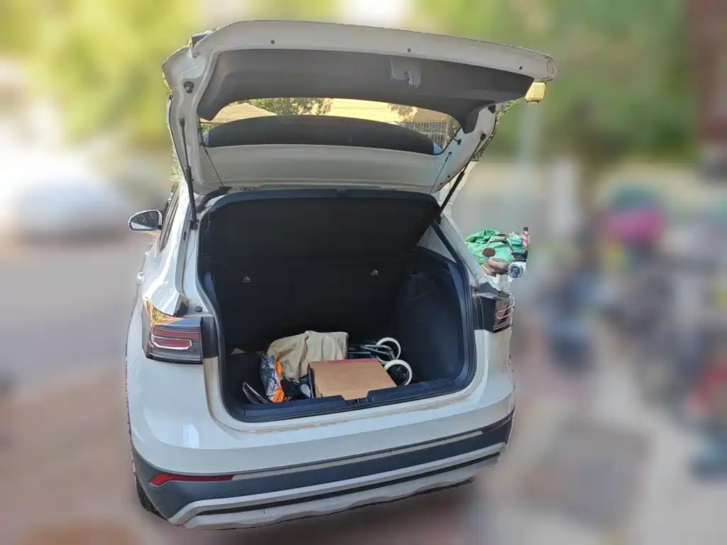 Volkswagen Tharu — миниатюра 10