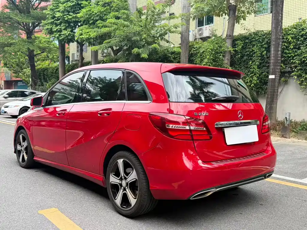 Mercedes-Benz B-Class — миниатюра 5