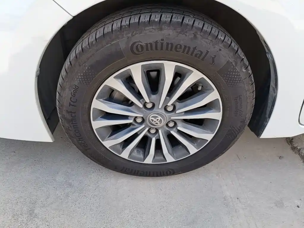Toyota Corolla — миниатюра 23