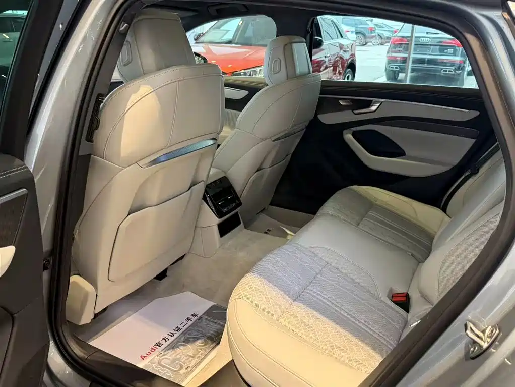 Audi A6L — миниатюра 6