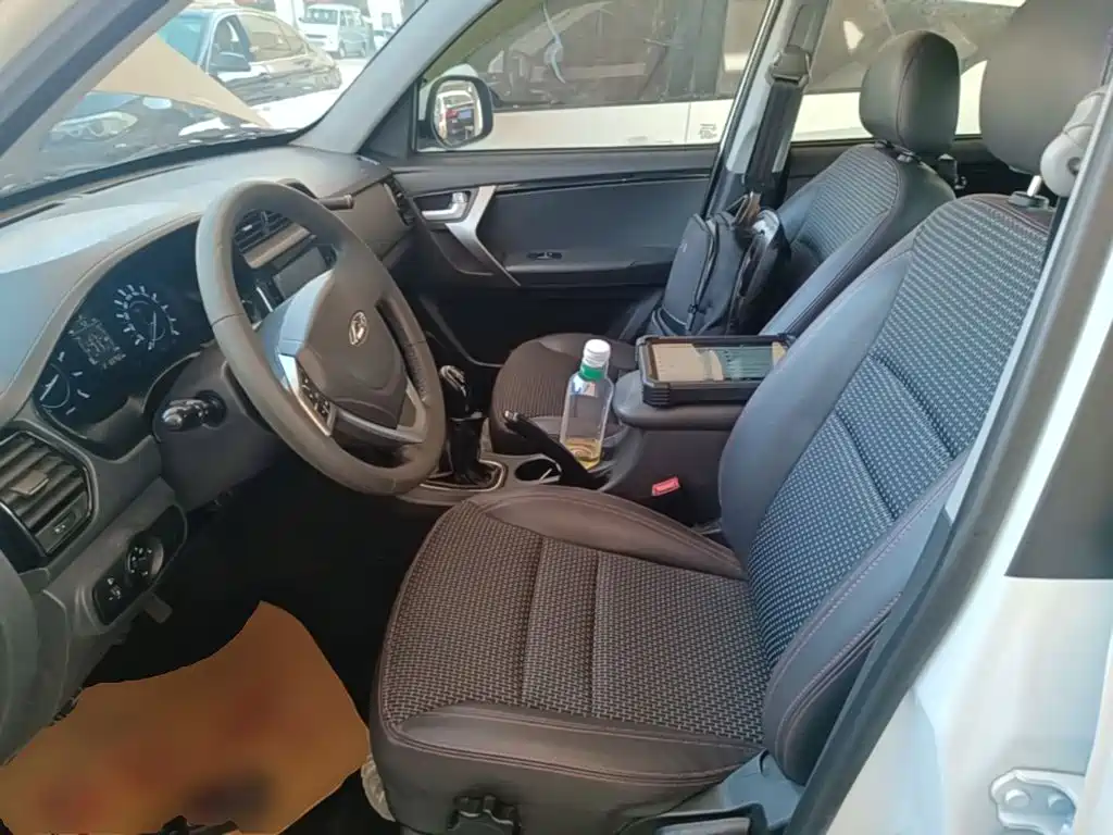 Chery Tiggo 3 — миниатюра 10