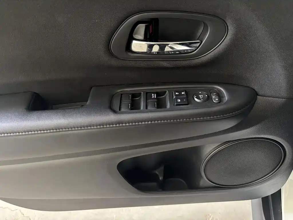 Honda Vezel — миниатюра 14