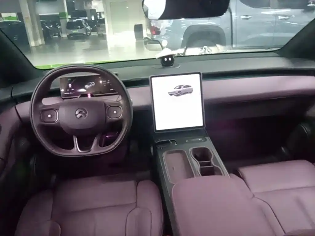 NIO ET5T — миниатюра 10