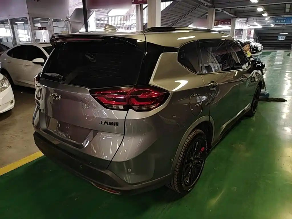 Chevrolet Volando — миниатюра 7
