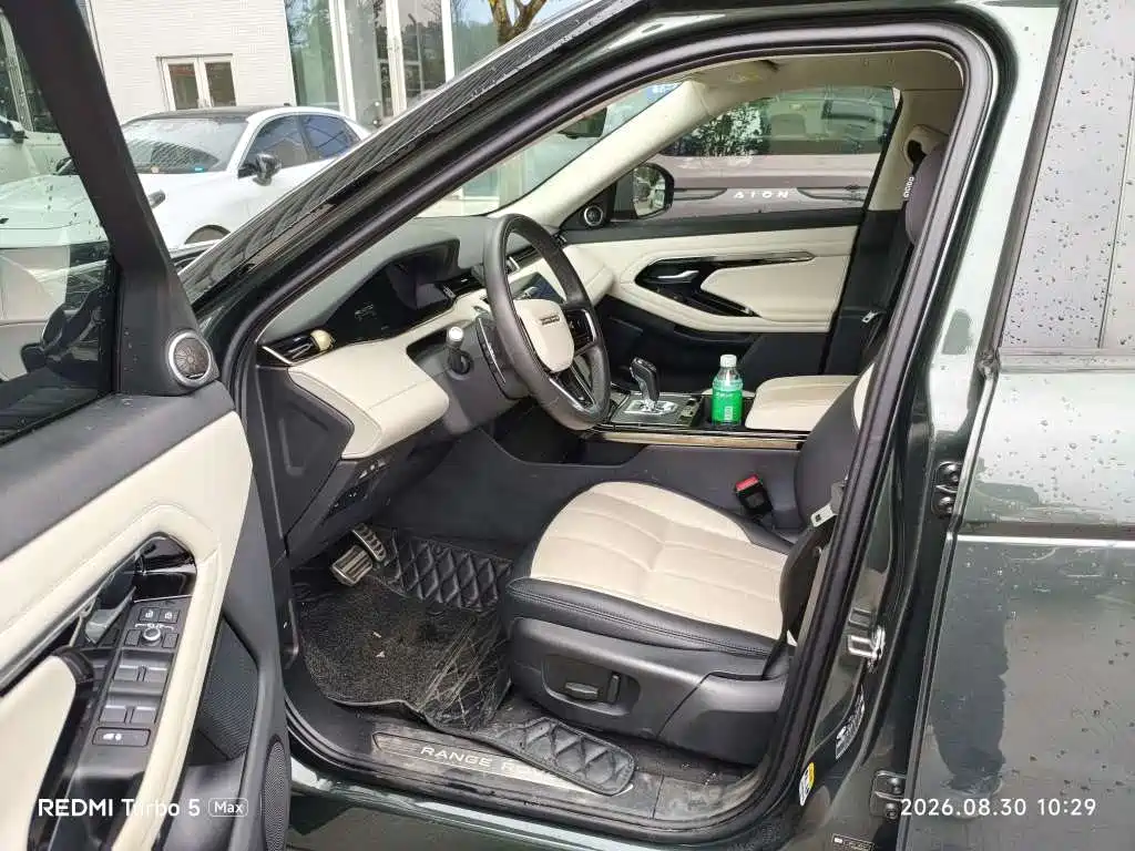 Land Rover Evoque — миниатюра 6