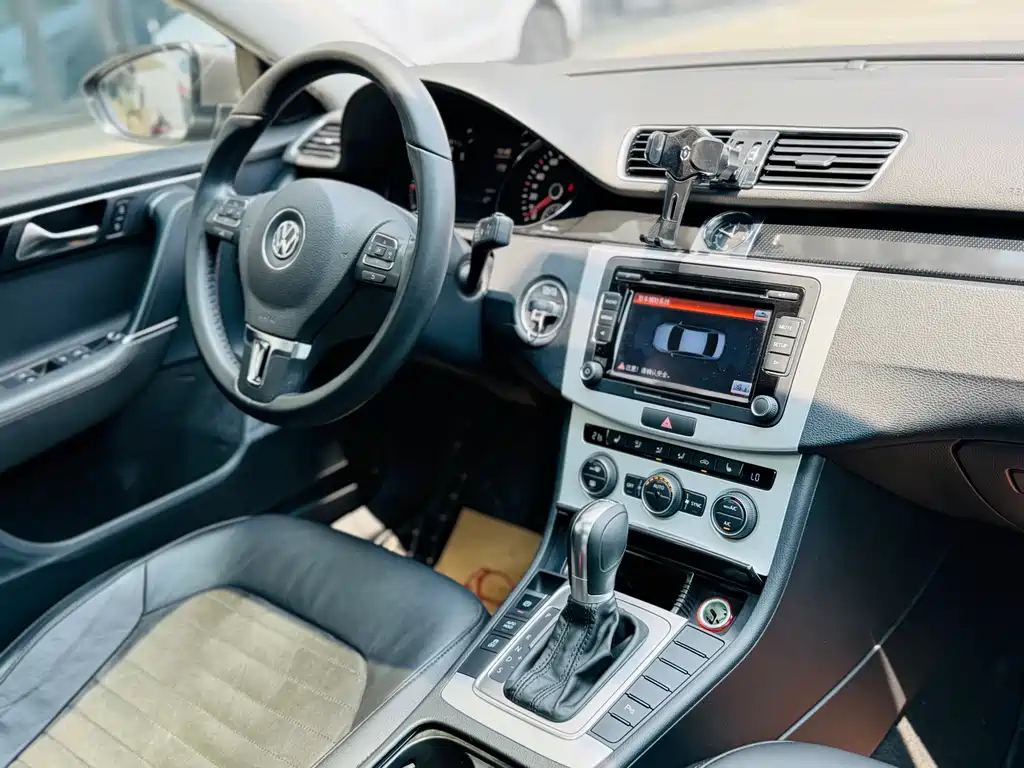Volkswagen Magotan 2015 2.0TSI Luxury