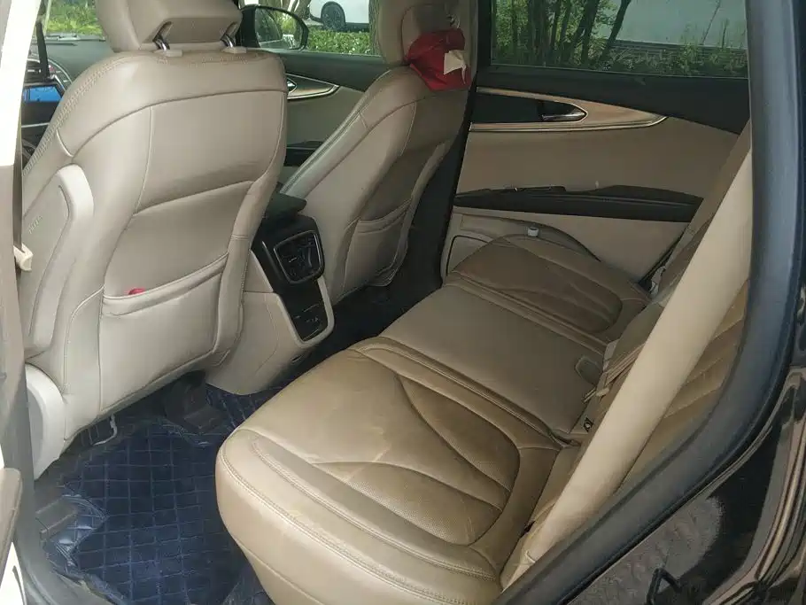 Lincoln MKX — миниатюра 11