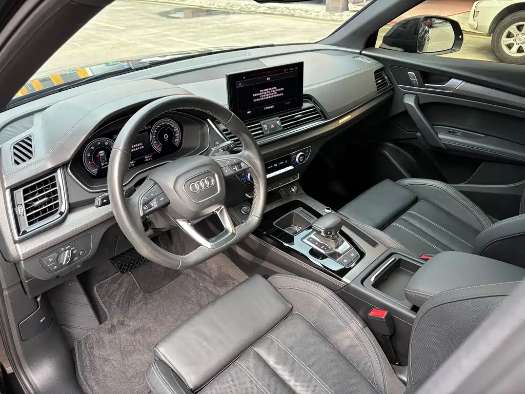 Audi Q5L — миниатюра 5