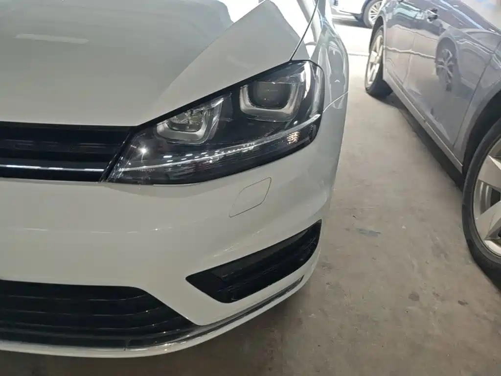 Volkswagen Golf — миниатюра 24