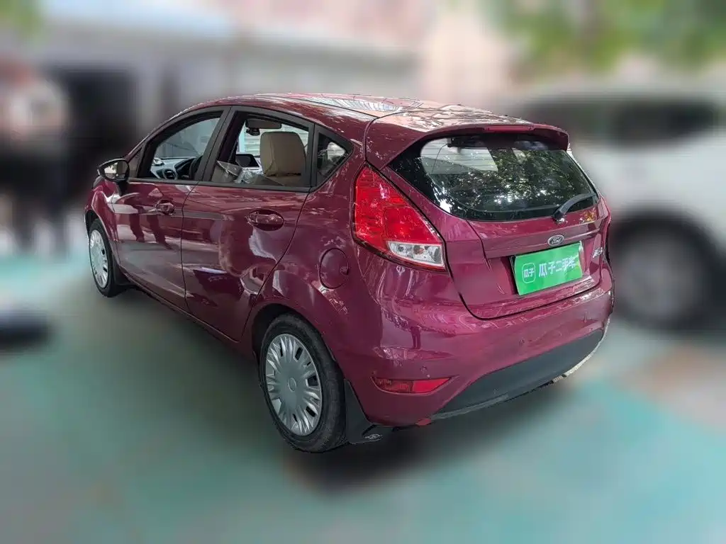 Ford Fiesta — миниатюра 4