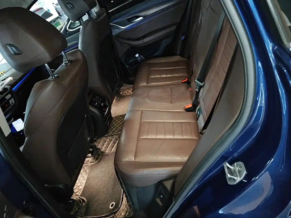 BMW X3 — миниатюра 17