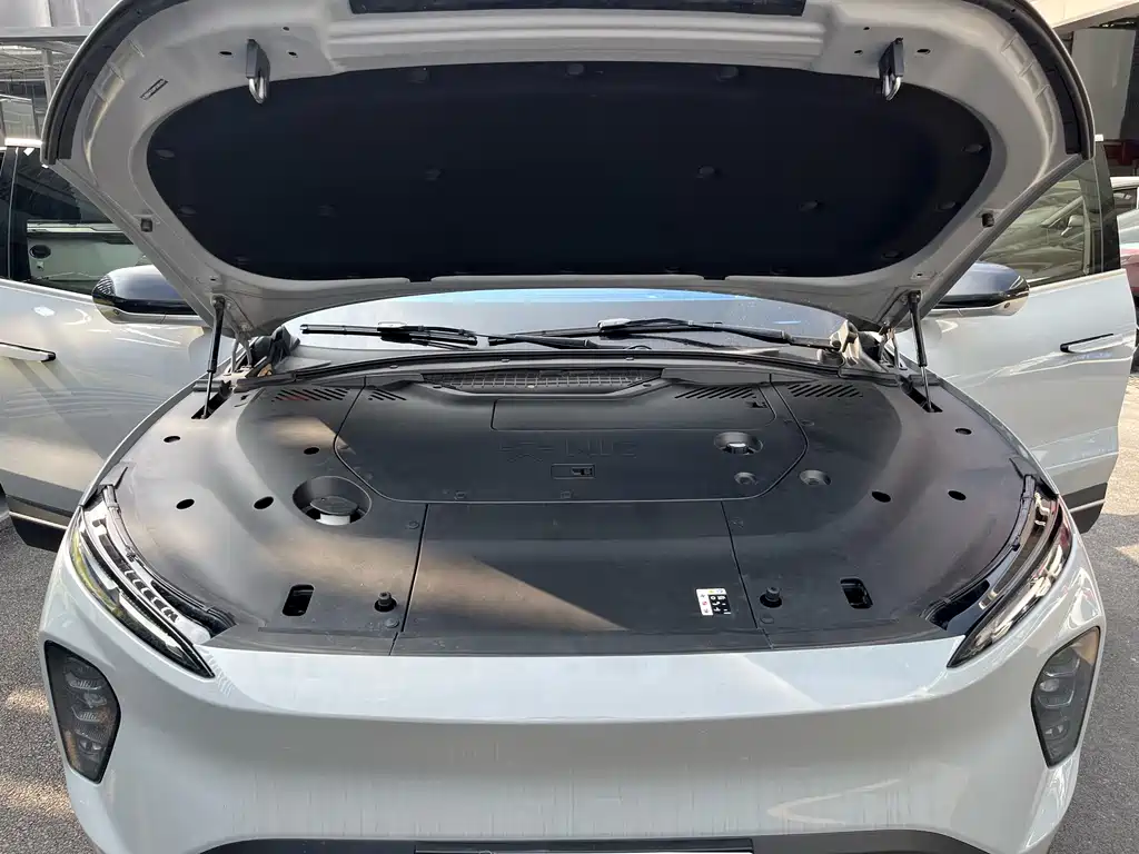 NIO EC7 — миниатюра 23