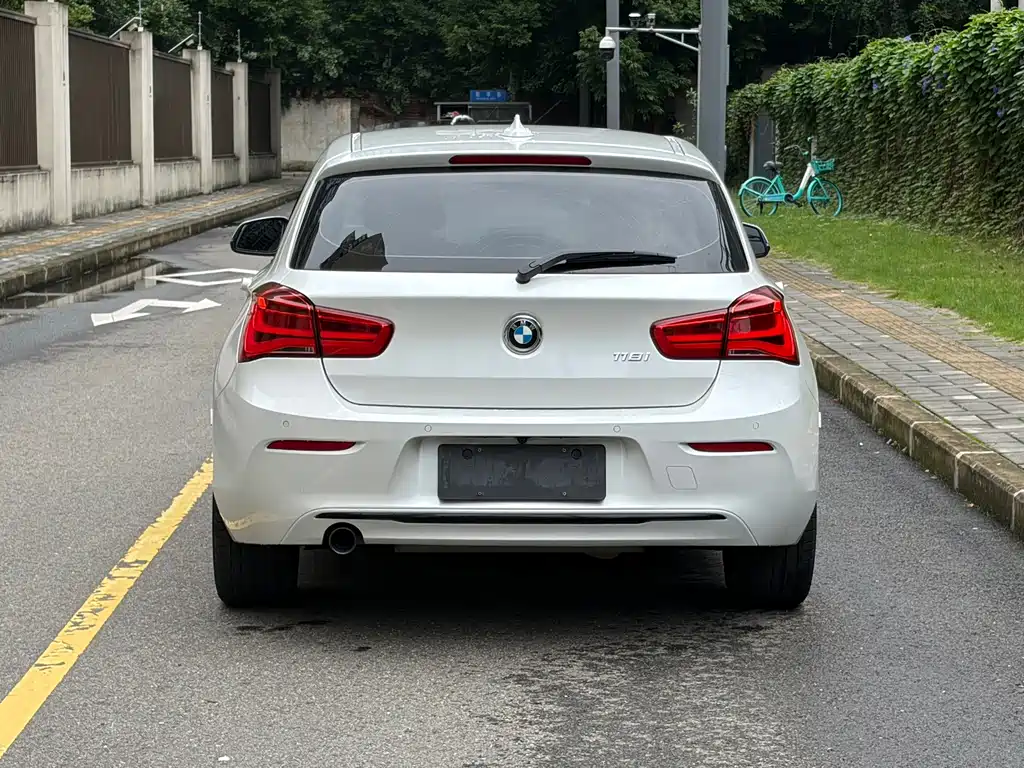 BMW 1 Series (Import) — миниатюра 11